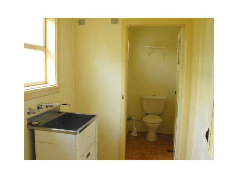 23 Gap Street, Parkes NSW 2870