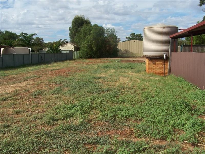 12 Wooyeo Street, Tullibigeal NSW 2669