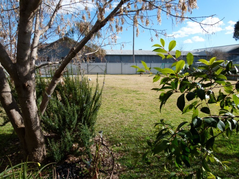 13 Wambat Street, Forbes NSW 2871