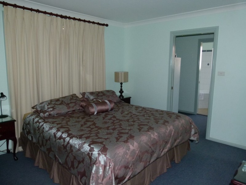 43 Church Street, Forbes NSW 2871