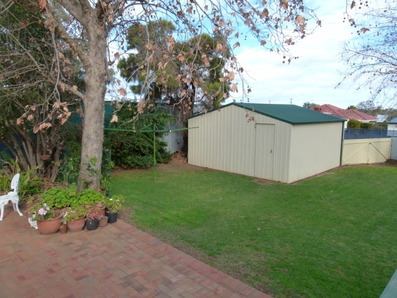 43 Church Street, Forbes NSW 2871