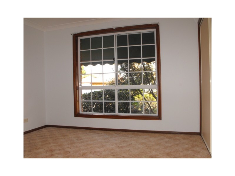 15 Ebelina Cres, Parkes NSW 2870