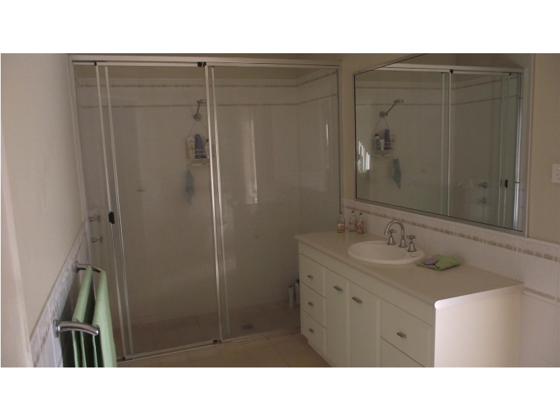 7 Kelly Road, Parkes NSW 2870