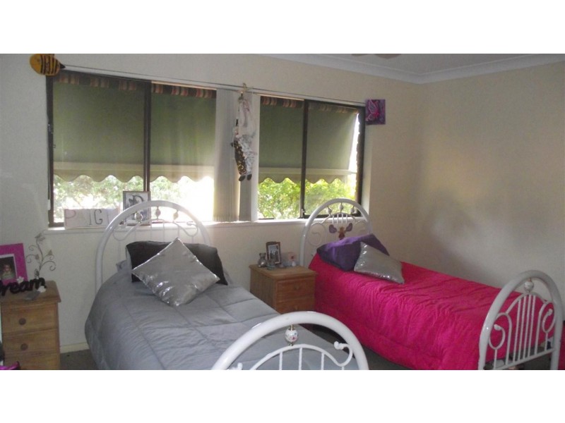 4 Best Street, Parkes NSW 2870