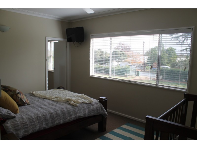 7 High Street, Condobolin NSW 2877