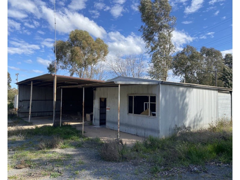 20 Mooney Street, Condobolin NSW 2877