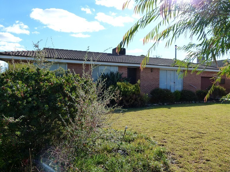 22 Belah Street, Forbes NSW 2871