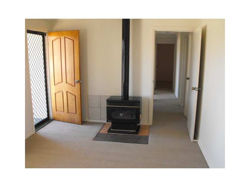 3 Junction Street, Parkes NSW 2870