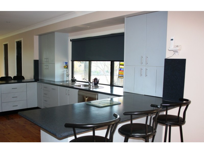 41-61 Quarry Rd, Forbes NSW 2871