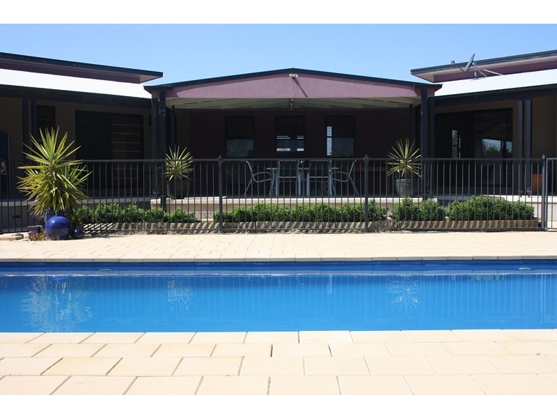 41-61 Quarry Rd, Forbes NSW 2871