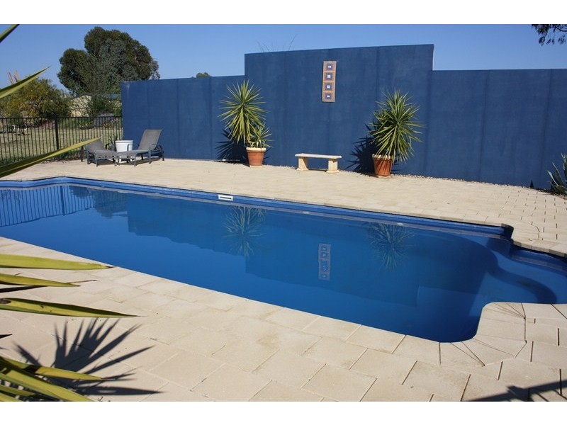 41-61 Quarry Rd, Forbes NSW 2871