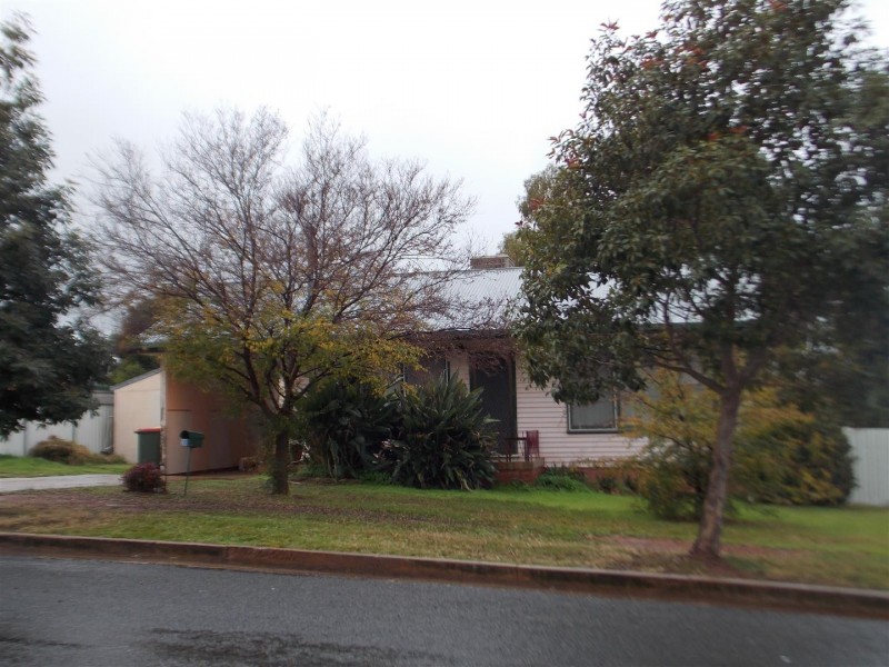 20 Weston Street, Parkes NSW 2870