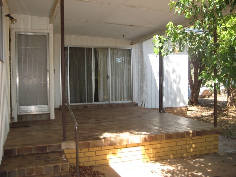 60 Melrose Street, Condobolin NSW 2877