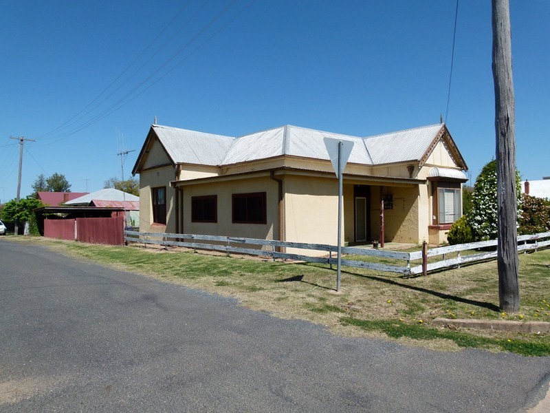 14 Queen Street, Forbes NSW 2871
