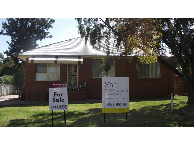 18 Mitchell Street, Parkes NSW 2870