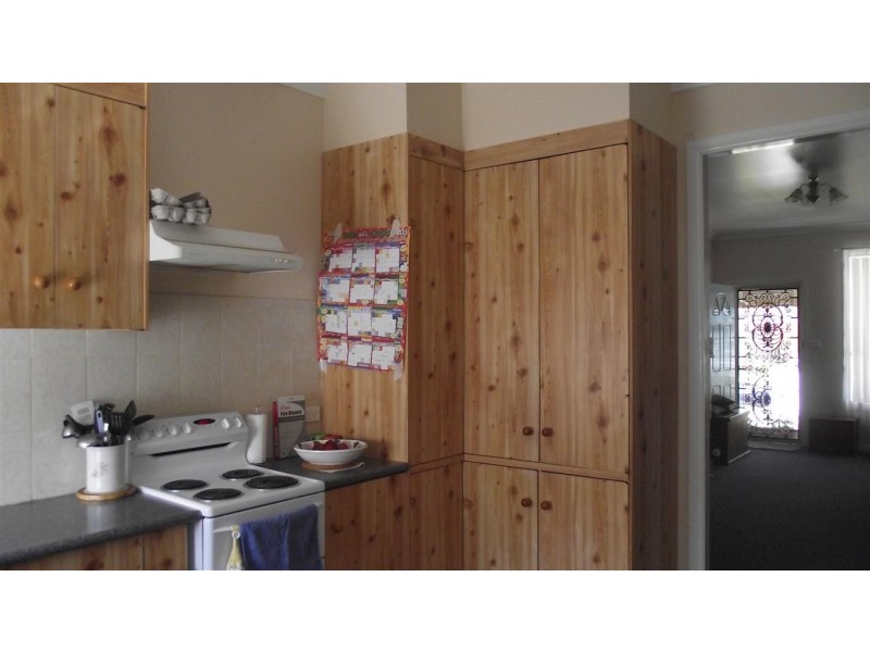 18 Mitchell Street, Parkes NSW 2870