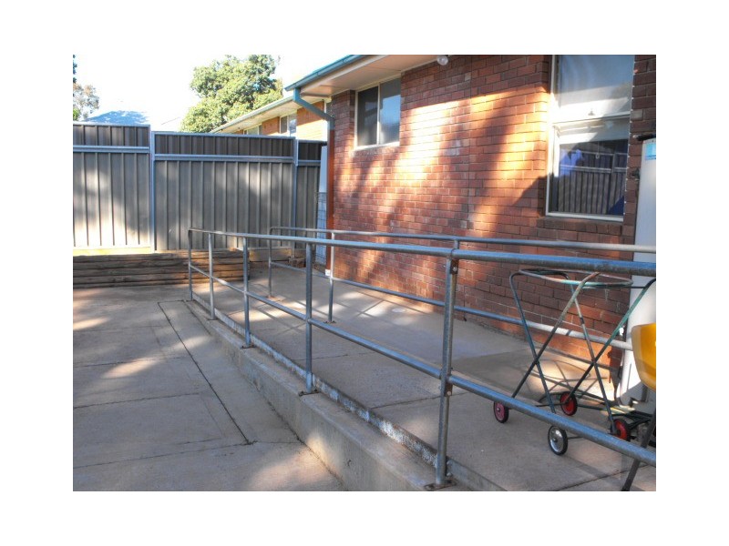 18 Mitchell Street, Parkes NSW 2870