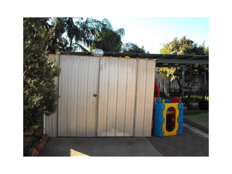 18 Mitchell Street, Parkes NSW 2870
