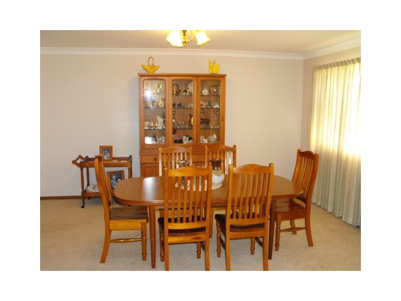 128  Euchie Street, Peak Hill NSW 2869