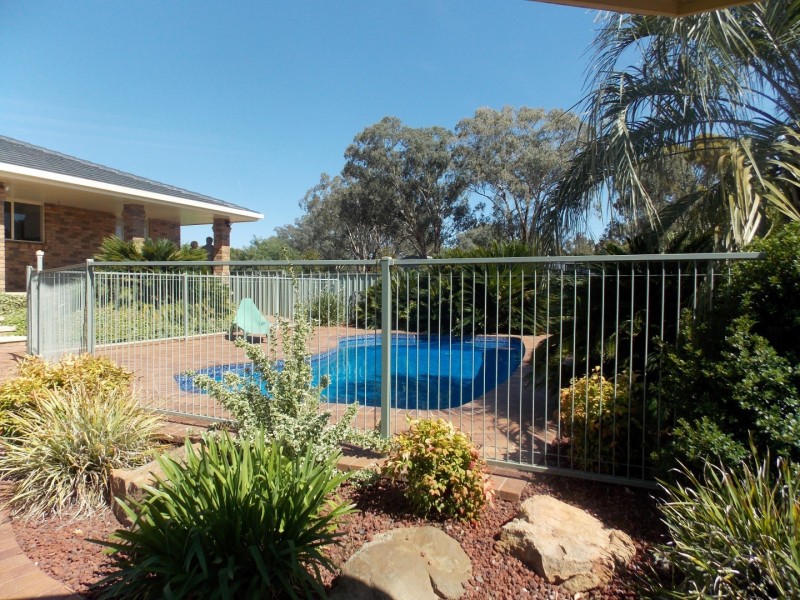 7272 Eugowra Road, Parkes NSW 2870