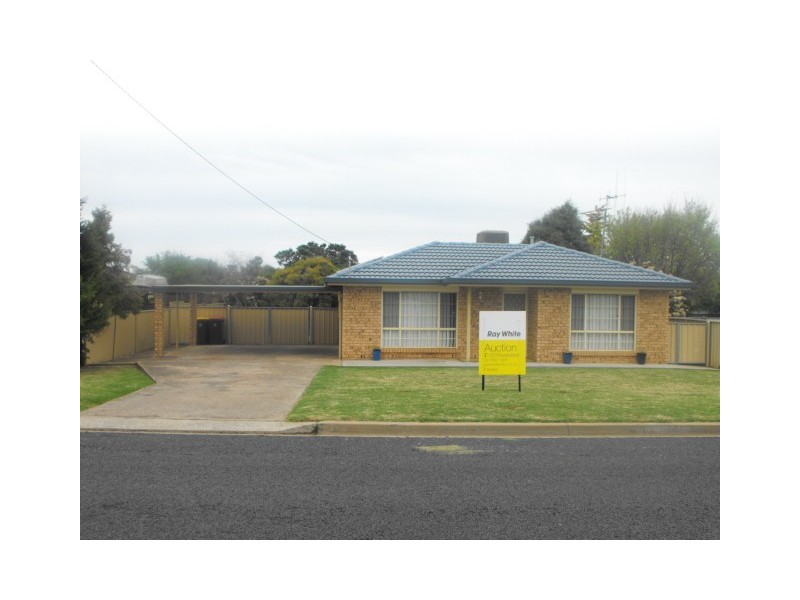 23 Flinders Street, Parkes NSW 2870