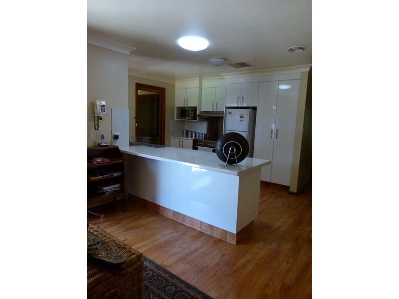 5 Wyndham Ave, Forbes NSW 2871