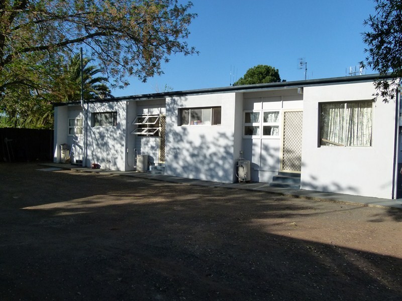 14 Battye Street, Forbes NSW 2871