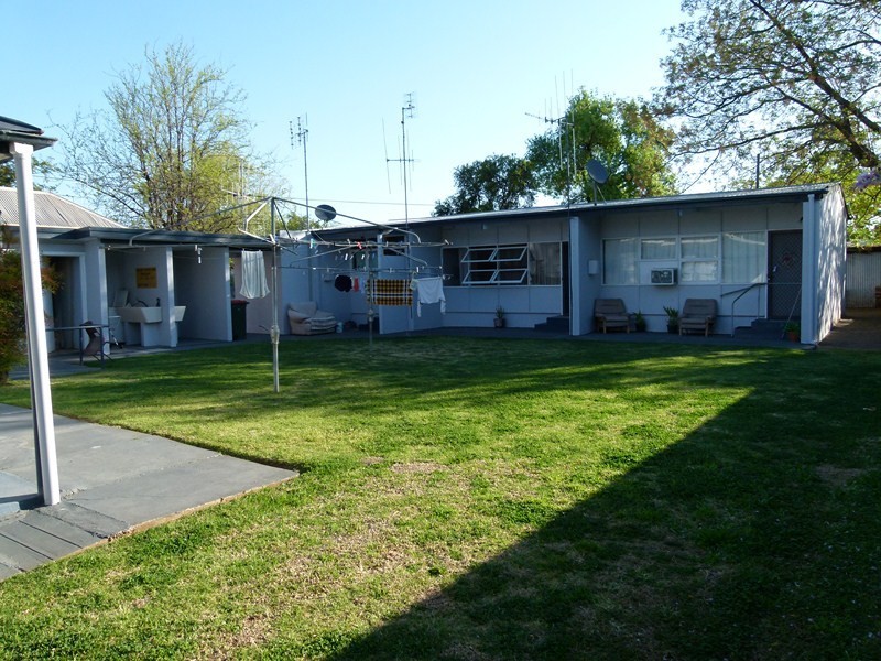 14 Battye Street, Forbes NSW 2871