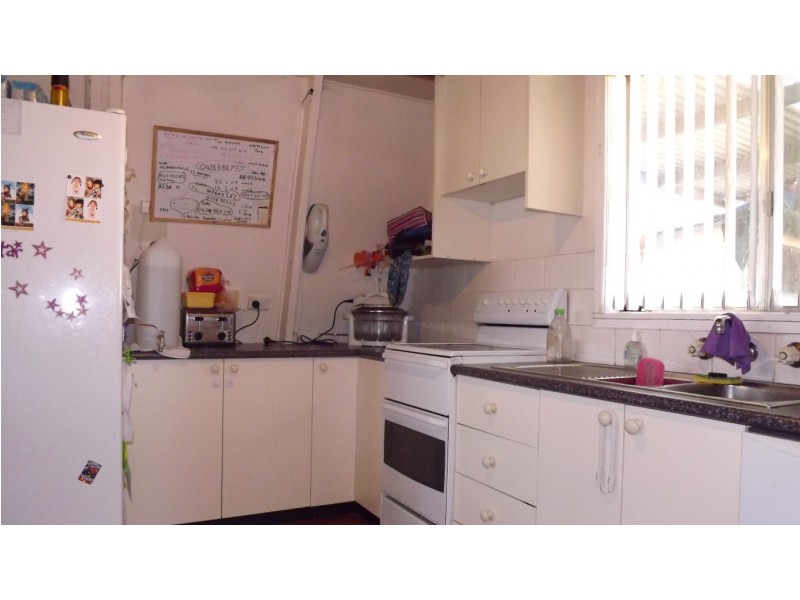 9 Wattle, Condobolin NSW 2877