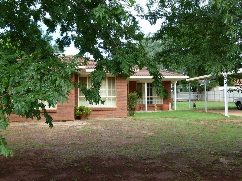 21 Thames Street, Forbes NSW 2871