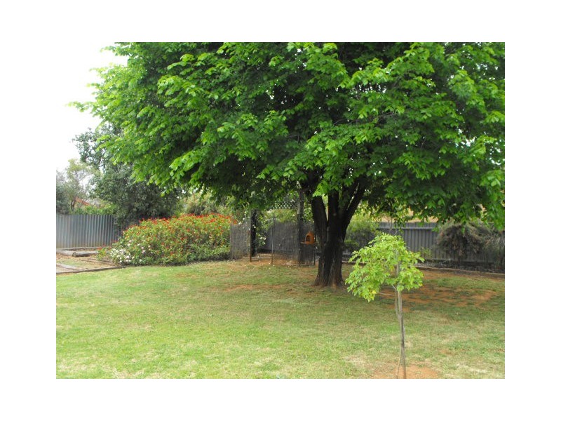 38 Mitchell Street, Parkes NSW 2870