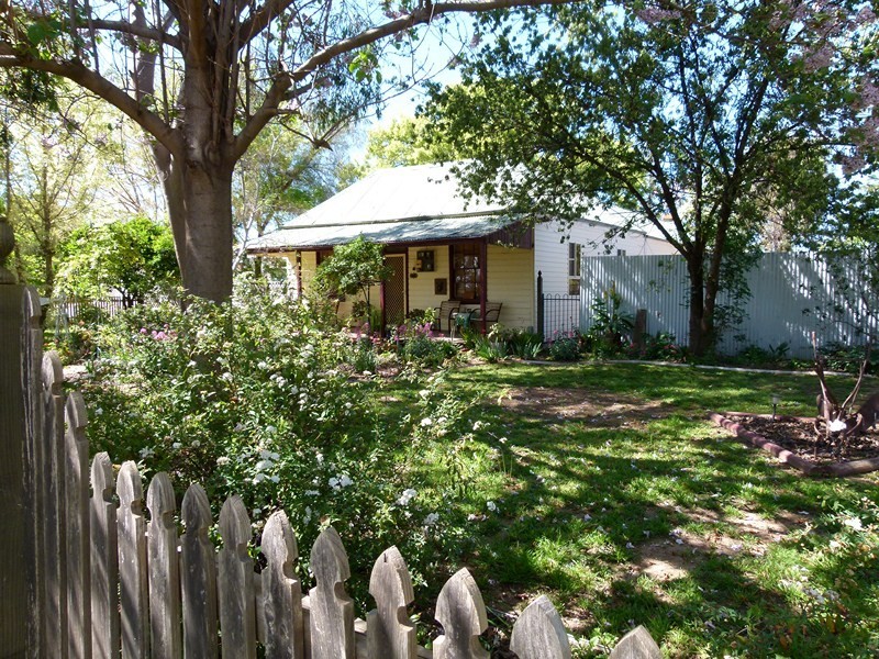 11539 Escort Way, Forbes NSW 2871