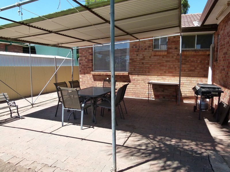 6 Belah Street, Forbes NSW 2871