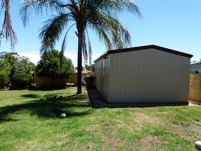 6 Belah Street, Forbes NSW 2871