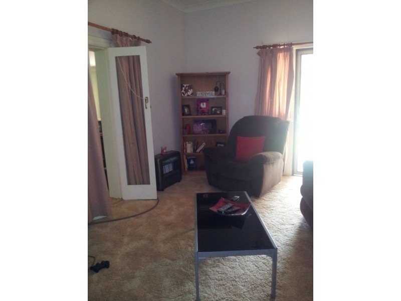 40 Victoria Street, Parkes NSW 2870