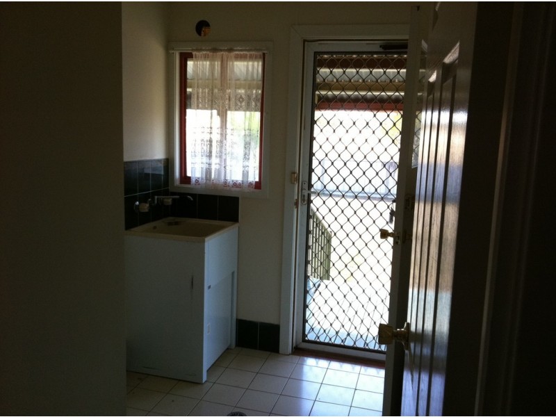 123 Railway Parade, Peak Hill NSW 2869