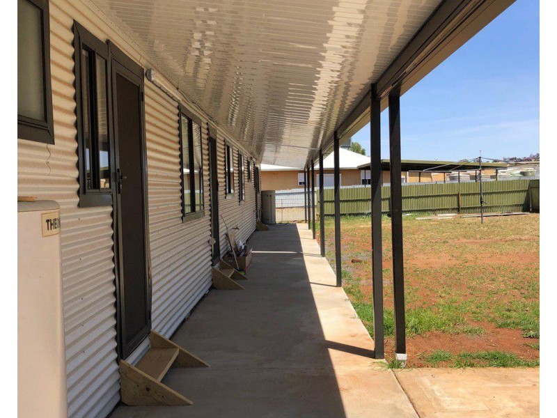 1/1 Oxley Street, Parkes NSW 2870