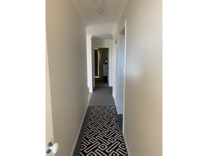 10 Highland Avenue, Parkes NSW 2870