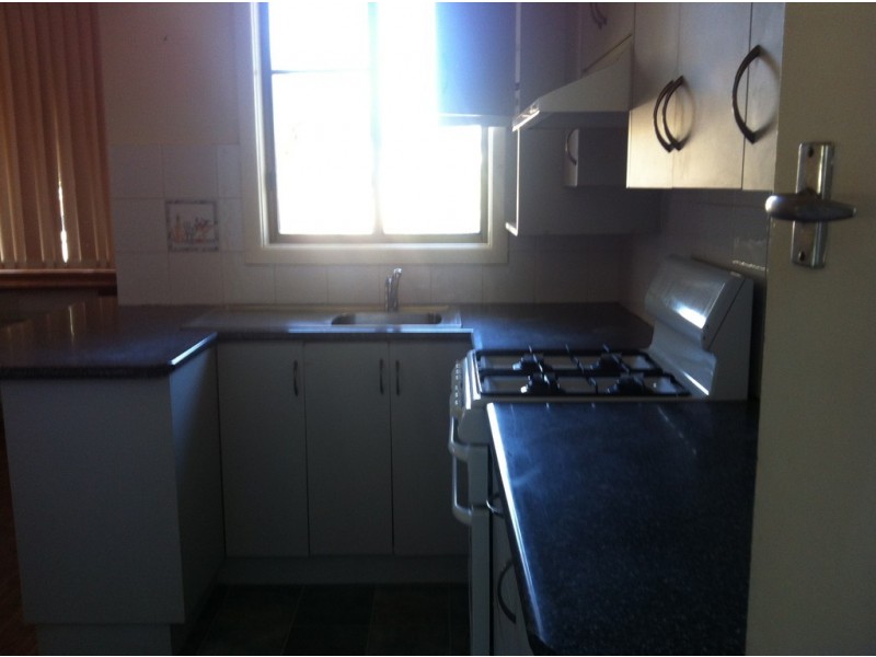 30 Thornbury Street, Parkes NSW 2870