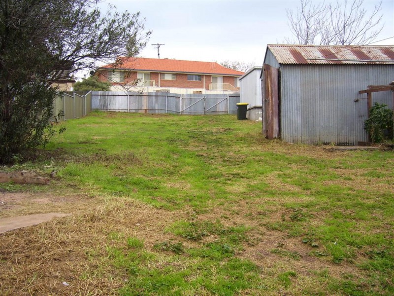 107 Clarinda Street, Parkes NSW 2870