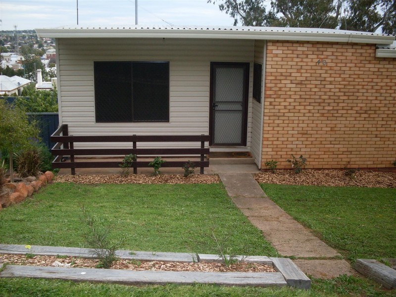 1/40 High Street, Parkes NSW 2870