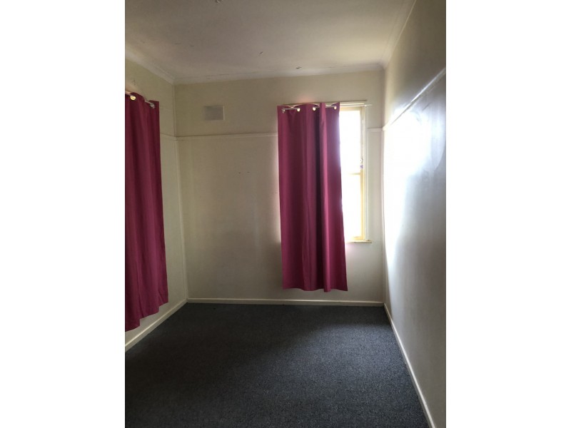 20 Alexandra Street, Parkes NSW 2870