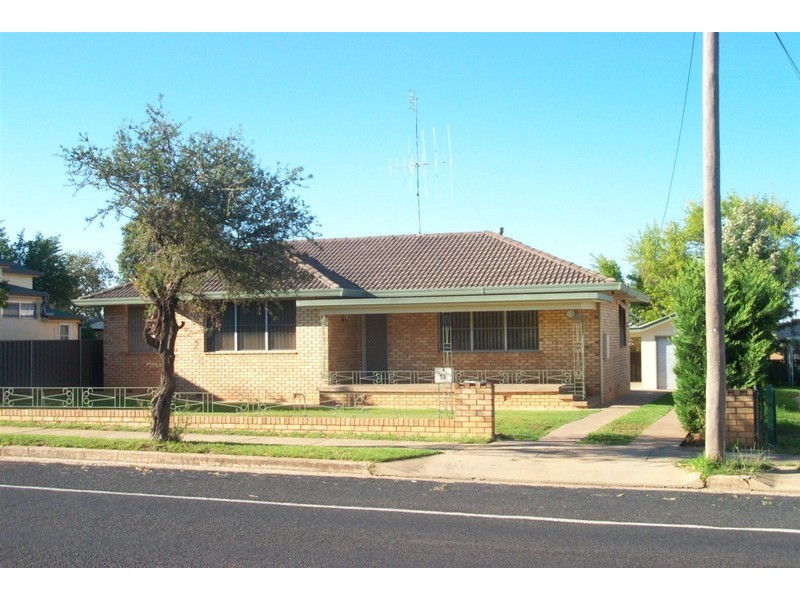 53 Dalton Street, Parkes NSW 2870