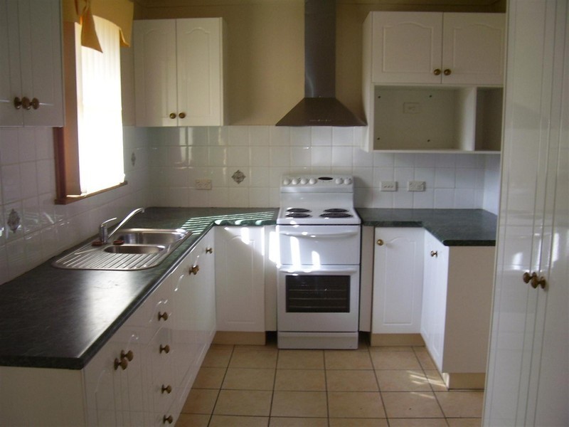 1 Miller Street, Parkes NSW 2870