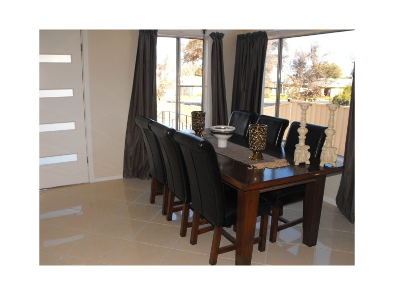40 Webb Street, Parkes NSW 2870