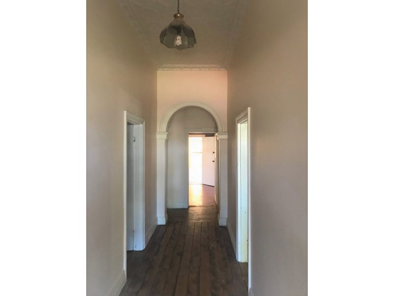 44 Victoria Street, Parkes NSW 2870