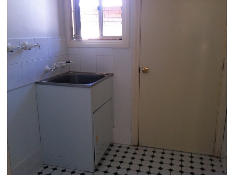 35a Thornbury Street, Parkes NSW 2870