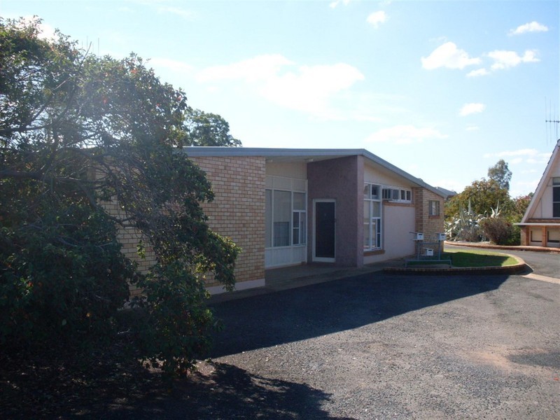 3/10 Elouera Place, Parkes NSW 2870