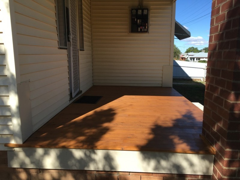 17 Phillip Street, Parkes NSW 2870