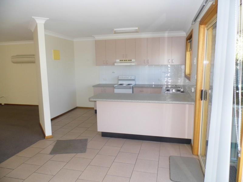 3/14 William Street, Parkes NSW 2870